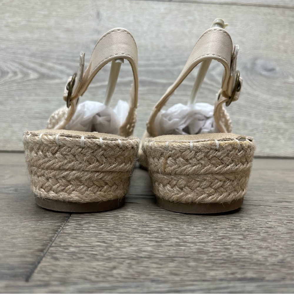 Bella Vita Olive II Espadrille Sling Back (Women) New On Box. - Picture 4 of 13